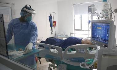 Colombia volvió a superar los 10.000 casos de coronavirus en un día