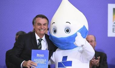 Si fracasa el proceso de vacunación, Bolsonaro podría ir a juicio político
