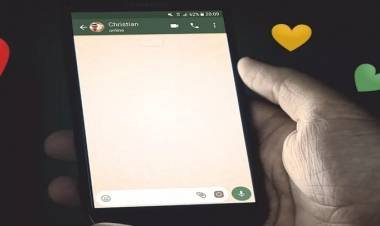 WhatsApp prepara un cambio en los emojis de corazones