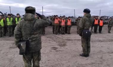 Rusia negó haber convocado reservistas