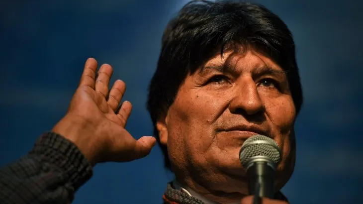 Congreso de Perú declaró persona no grata a Evo Morales