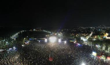 Fiesta de la Primavera, miles de jóvenes en Carlos Paz