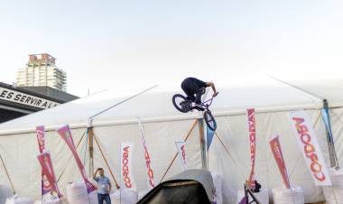 «Maligno» Torres en la Feria Internacional de Turismo