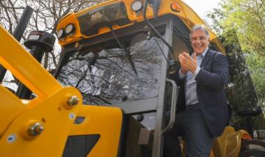 Equipamiento a Consorcios Camineros