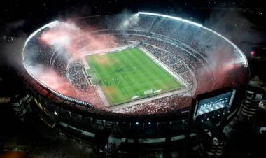River deberá mudarse del Monumental 