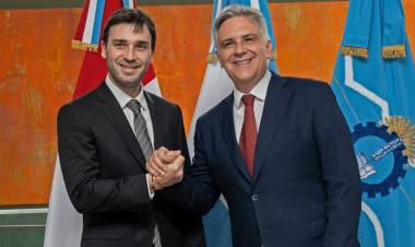 Llaryora recibió al gobernador de Chubut, Ignacio Torres