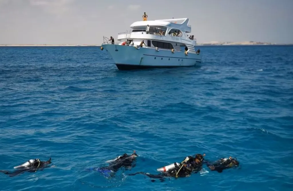 Se hundió un barco en Egipto: hay 45 desaparecidos