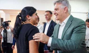 Llaryora anunció obras por $ 520 millones