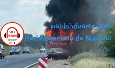 LLEVABA 14 PASAJEROS