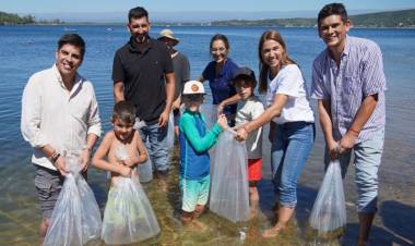 Ambiente realizó siembra de peces