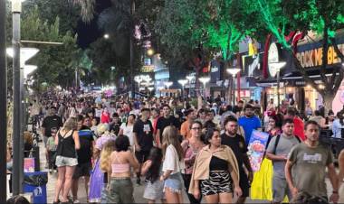 Temporada de verano: 930 mil millones de pesos
