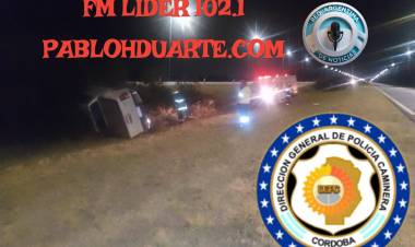 SE DURMIÓ MANEJANDO.