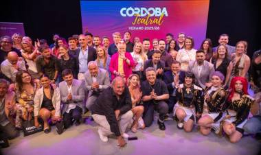 Villa Carlos Paz presentó su temporada teatral