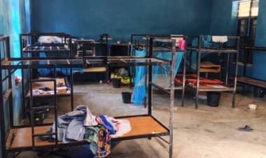 Nigeria: cierran 41 colegios por el secuestro de 215 alumnos
