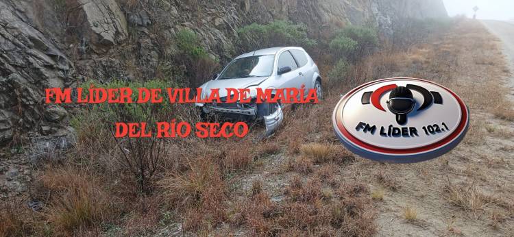 Perdió el control y despistó