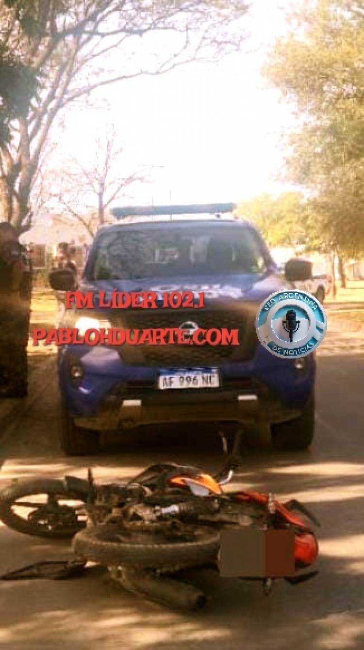 TRES EN MOTO:UNO MURIÓ.