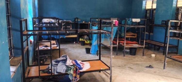 Nigeria: cierran 41 colegios por el secuestro de 215 alumnos