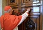 Sellaron la habitación del papa Francisco en el Vaticano
