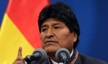 El helicóptero que trasladaba a Evo Morales en Bolivia tuvo que hacer un aterrizaje de emergencia