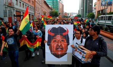La Central Obrera Boliviana dio un ultimátum de 24 horas para “restablecer el orden constitucional”