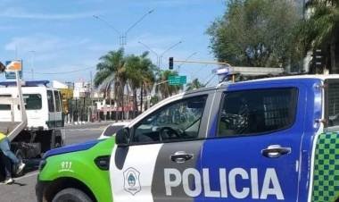 UN POLICÍA LA OBLIGÓ A TENER SEXO PORQUE SE VENÍA EL FIN DEL MUNDO