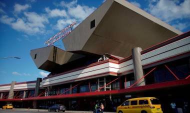 Estados Unidos anunció la suspensión de los vuelos privados a Cuba