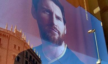 Messi cambia de estrategia y pide una reunión para negociar su salida del Barcelona