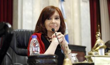 Cristina Kirchner implementó el cupo laboral travesti-trans en el Senado