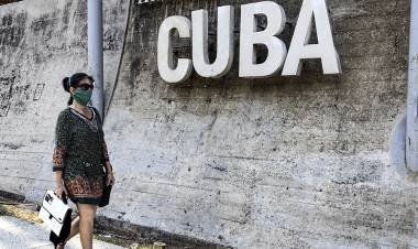 Cuba notifica un nuevo récord de casos y prevé nuevas restricciones
