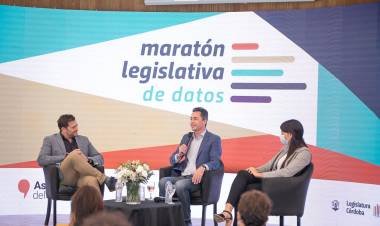 Calvo en la primera Maratón Legislativa de Datos