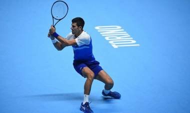 Djokovic clasificó a las semifinales del Masters de Turín