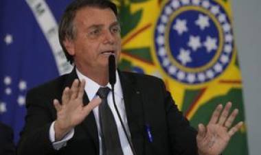 Hospitalizado de emergencia a Jair Bolsonaro
