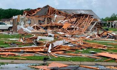Tornado en EE.UU: Deja personas muertas