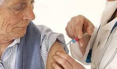 Este lunes afiliados a PAMI podrán vacunarse gratis 
