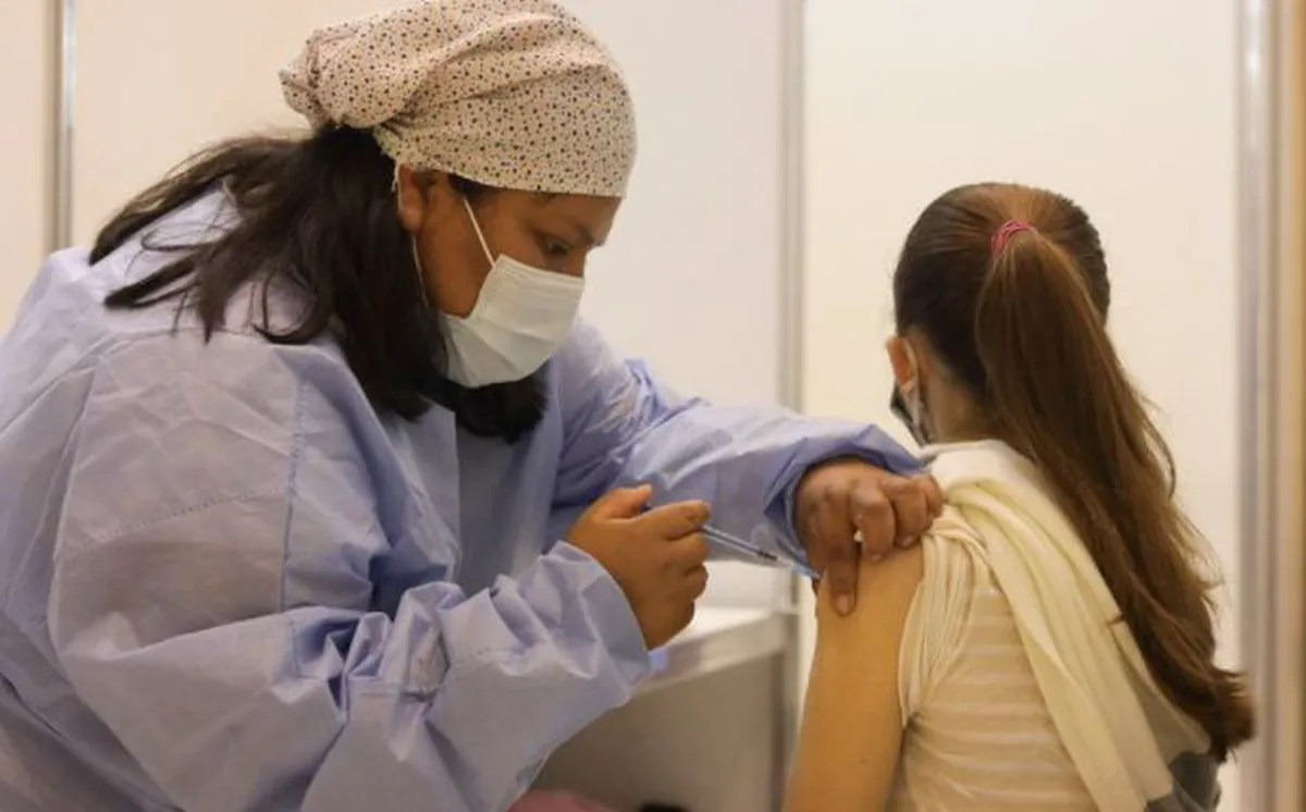 Covid: recibió más de 73 mil vacunas