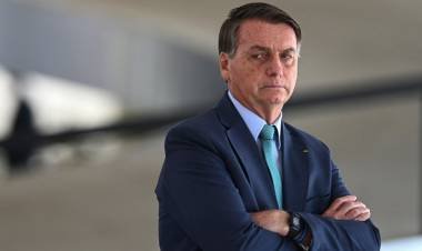 Bolsonaro admite que si pierde deja la política