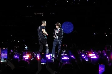 Con Jin, Coldplay dio el tercer recital en River
