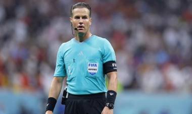 Danny Makkelie será el árbitro de Argentina -Polonia