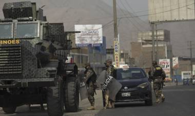 Dos muertos y cuatro heridos tras protestas en Perú 