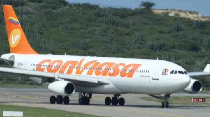 Polémica por otro avión venezolano que aterrizó en Ezeiza