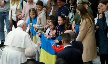 El Papa pidió un alto el fuego en Ucrania