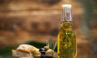 La ANMAT prohibió la venta de un conocido aceite de oliva