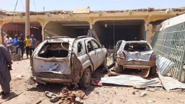 Atentado con coche bomba deja un saldo de nueve muertos 