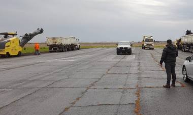 Provincia repavimenta la pista del aeródromo