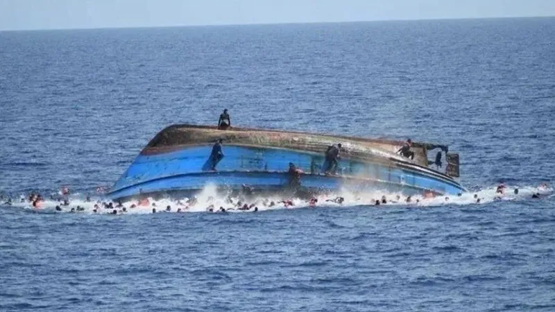 Murieron 15 personas en un naufragio 