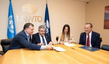En la previa a Fitur, Darío Capitani firmó un acuerdo intención con la OMT