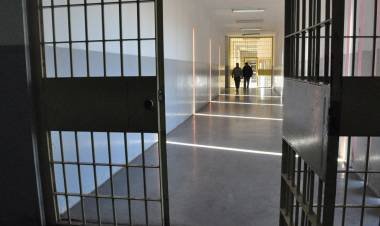 Detienen a un empleado del Servicio Penitenciario que intentaba ingresar sustancias psicoactivas 