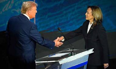 Donald Trump y Kamala Harris en su primer debate presidencial