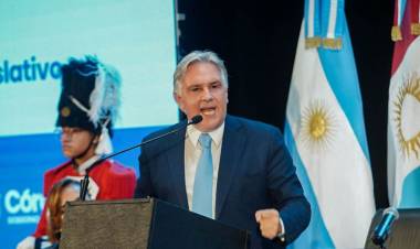 Jubilación mínima provincial a 800 mil pesos