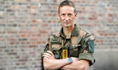 Advierte que Rusia podría invadir Noruega para proteger su arsenal nuclear